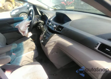 2015 Honda Odyssey Lx z USA, uszkodzony, nr VIN 5FNRL5H29FB115918